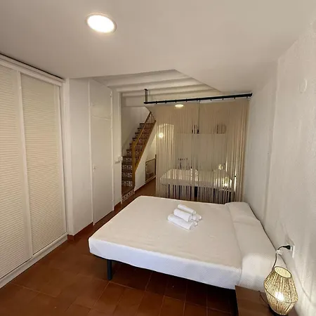 아파트 Atico Duplex Happyvila *