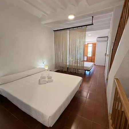 Atico Duplex Happyvila 아파트