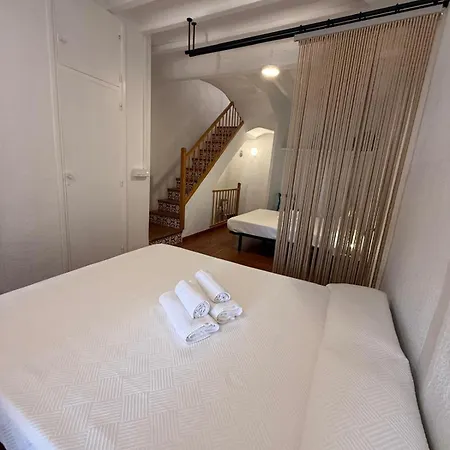 아파트 Atico Duplex Happyvila *